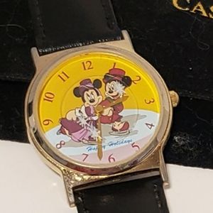 Mickey & Minnie Mouse 1998 Cast Holiday Celebration Ice Skating Character Watch.